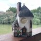 Decorative Garden Resin Bird House for Beautiful Gardens 3